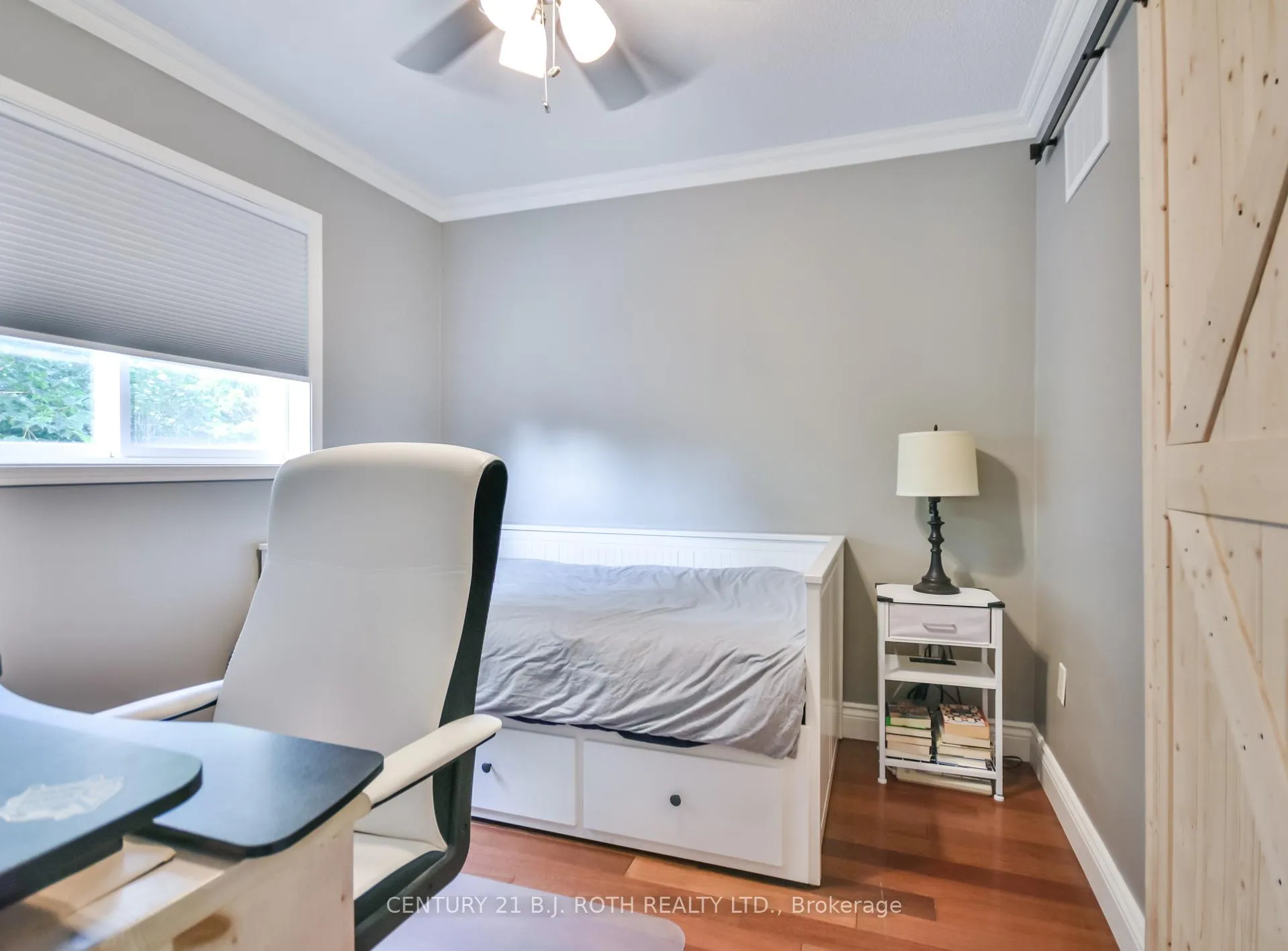Photo 15 of 1327 Vincent Crescent, Innisfil, Alcona — HOMEH