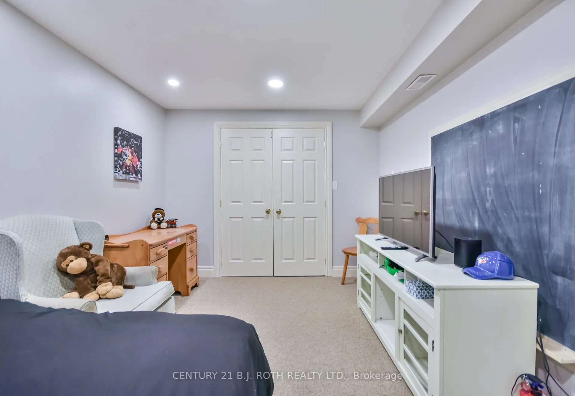 Photo 23 of 1327 Vincent Crescent, Innisfil, Alcona — HOMEH