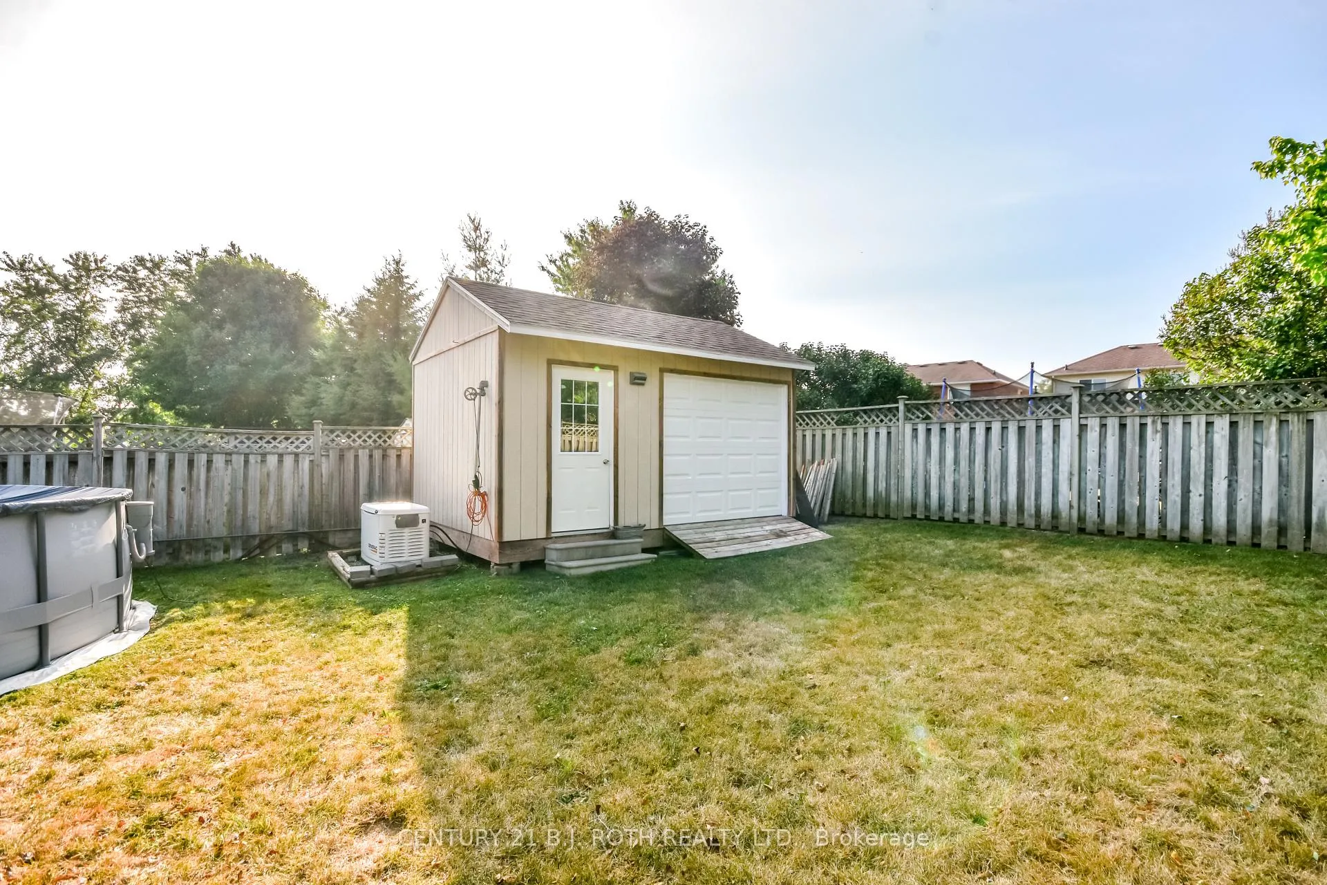 Photo 28 of 1327 Vincent Crescent, Innisfil, Alcona — HOMEH