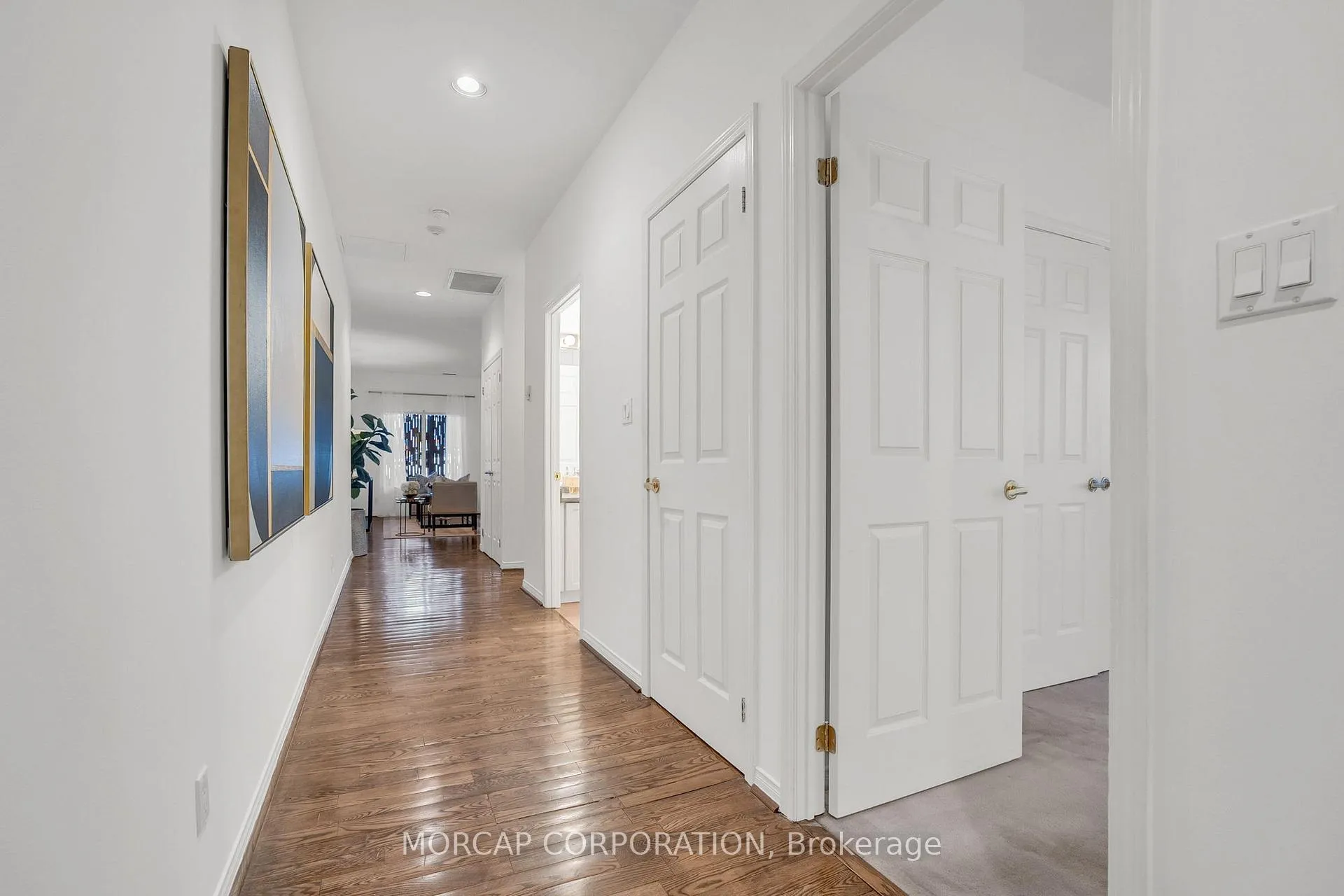 Photo 4 of Unit 109, 600 Eglinton Avenue E, Toronto, Mount Pleasant East — HOMEH