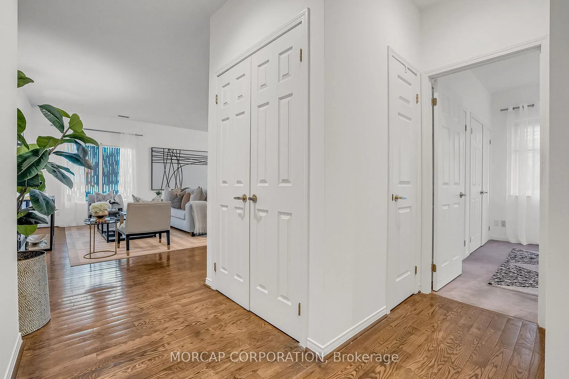 Photo 5 of Unit 109, 600 Eglinton Avenue E, Toronto, Mount Pleasant East — HOMEH