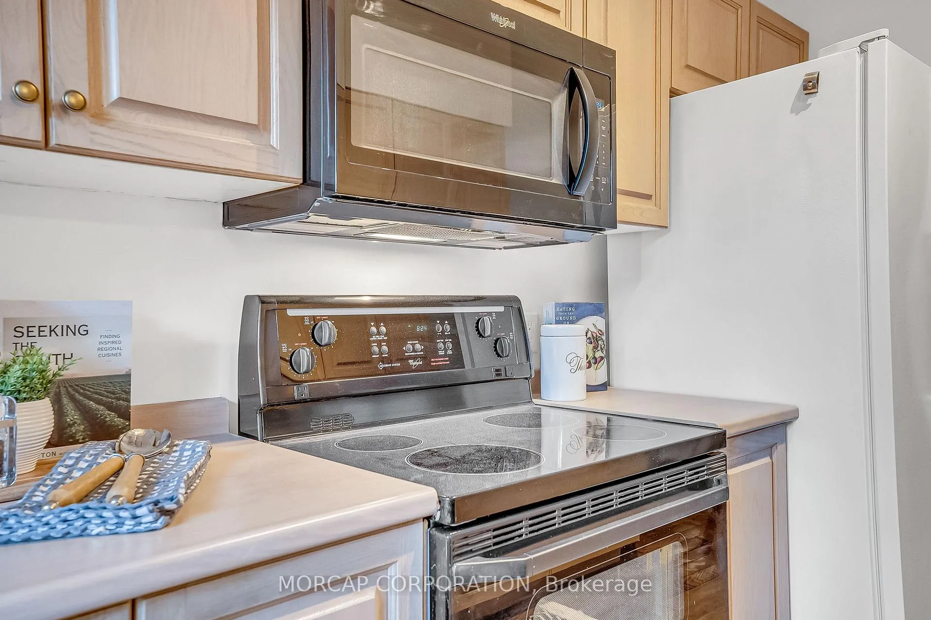 Photo 11 of Unit 109, 600 Eglinton Avenue E, Toronto, Mount Pleasant East — HOMEH