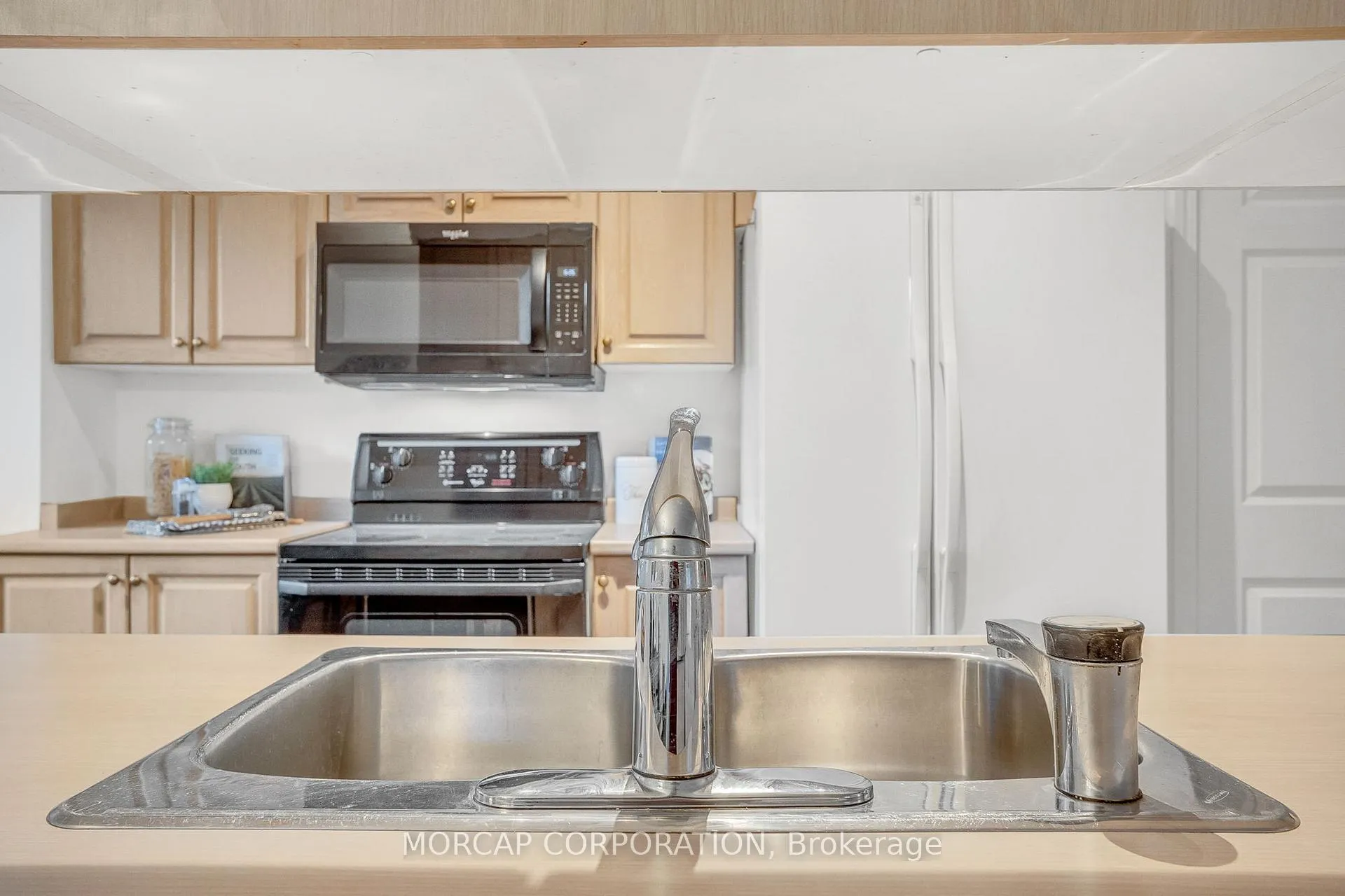 Photo 14 of Unit 109, 600 Eglinton Avenue E, Toronto, Mount Pleasant East — HOMEH