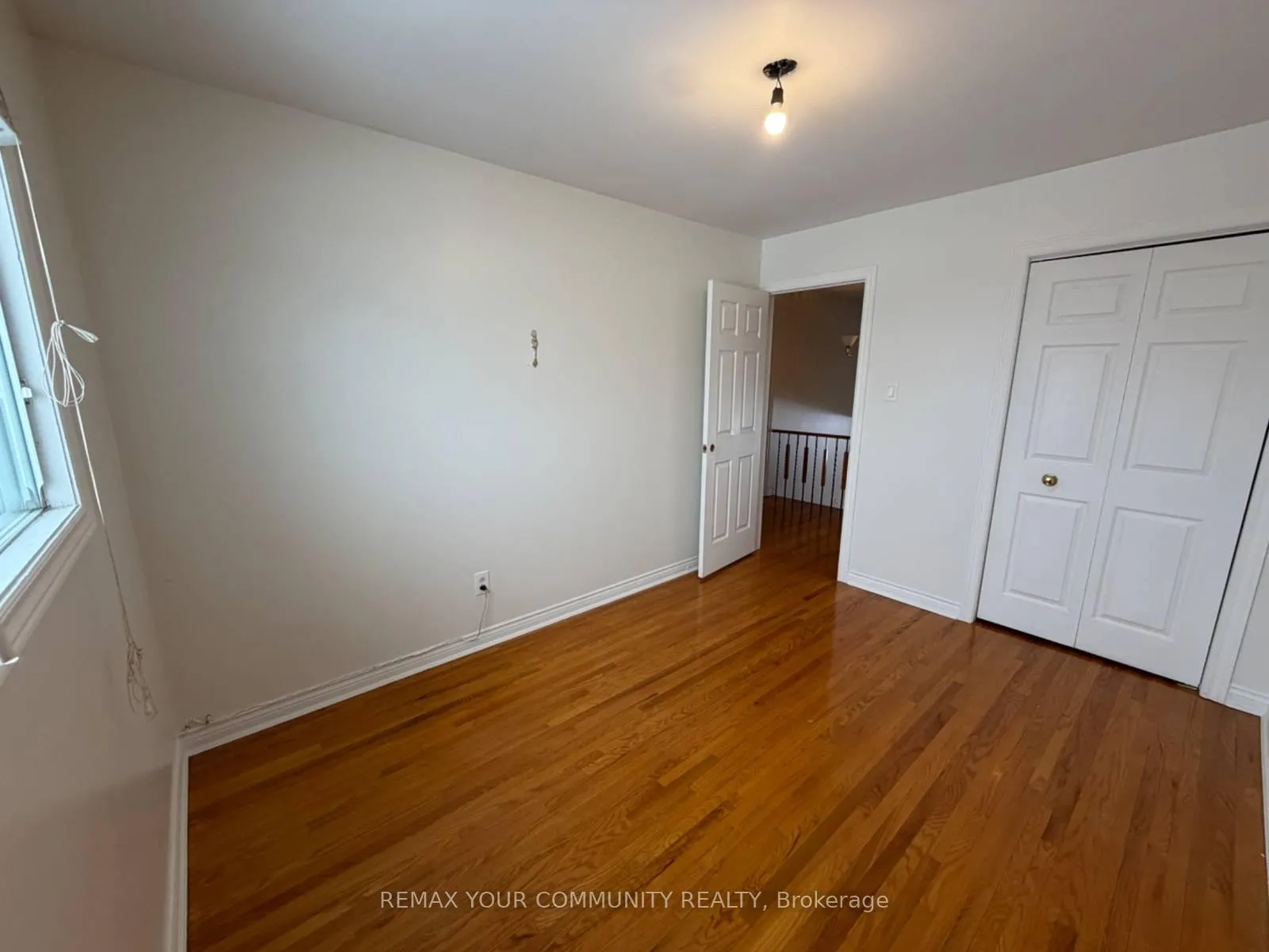 Photo 12 of 12 Stocco Court, Vaughan, West Woodbridge — HOMEH