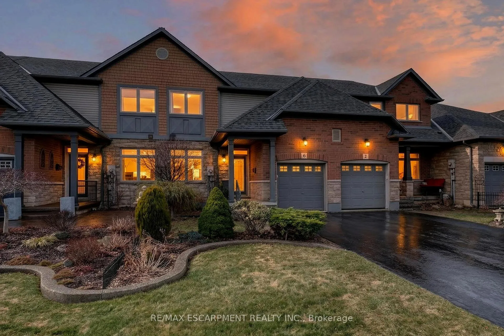 Photo 1 of 6 Conrad Place, Grimsby, Grimsby Beach — HOMEH