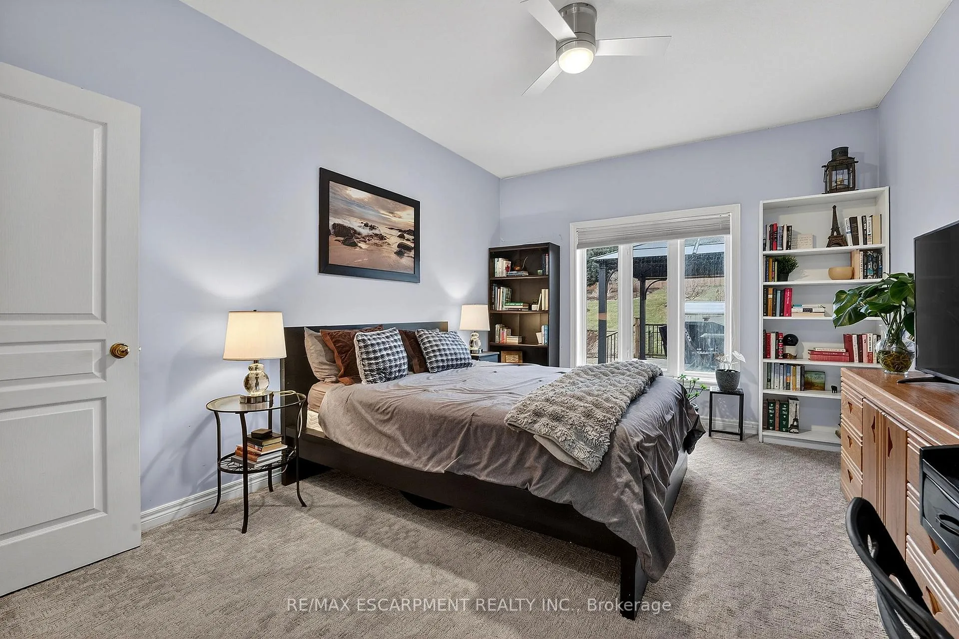 Photo 18 of 6 Conrad Place, Grimsby, Grimsby Beach — HOMEH