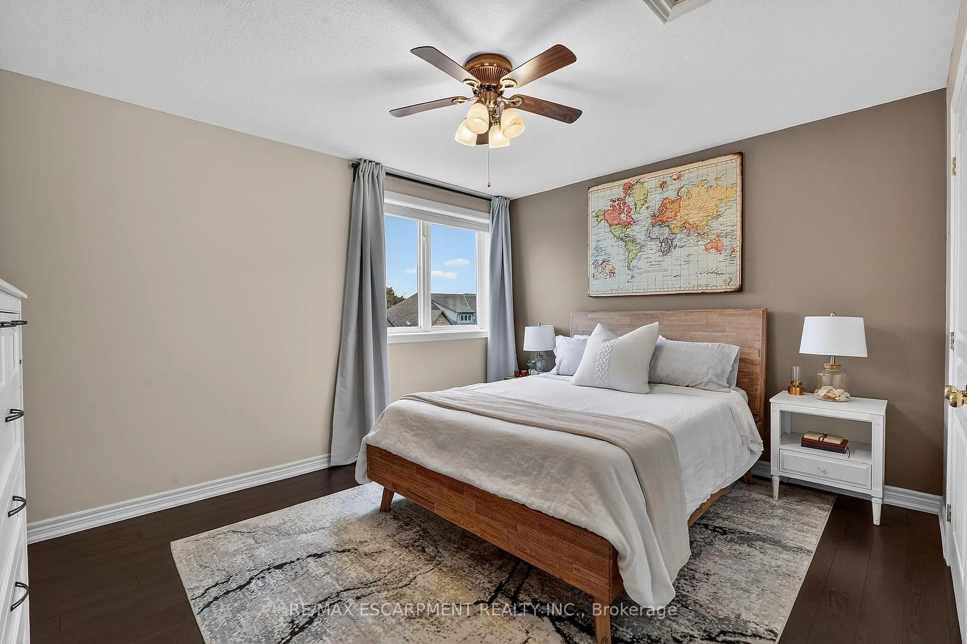 Photo 23 of 6 Conrad Place, Grimsby, Grimsby Beach — HOMEH