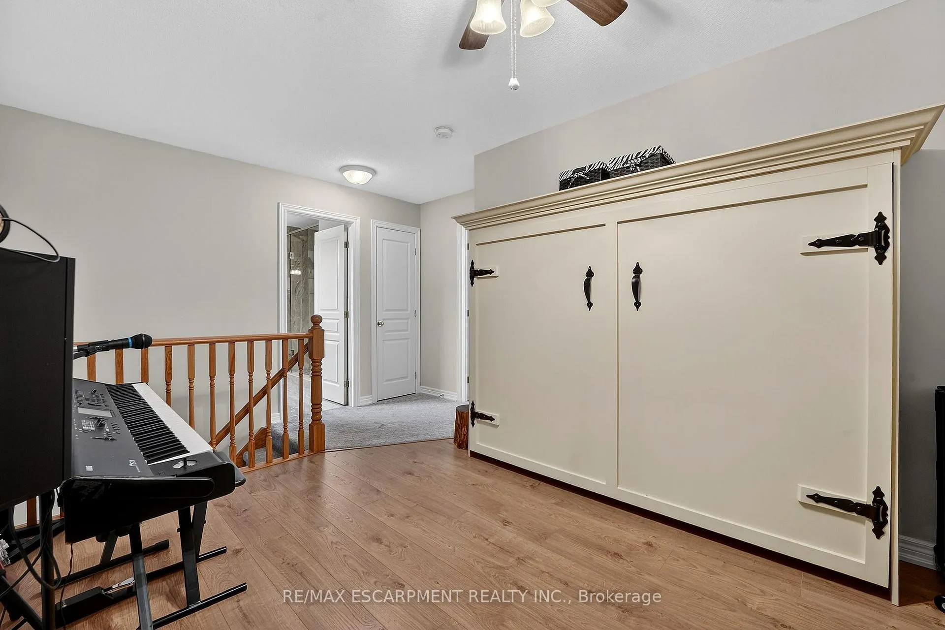 Photo 28 of 6 Conrad Place, Grimsby, Grimsby Beach — HOMEH
