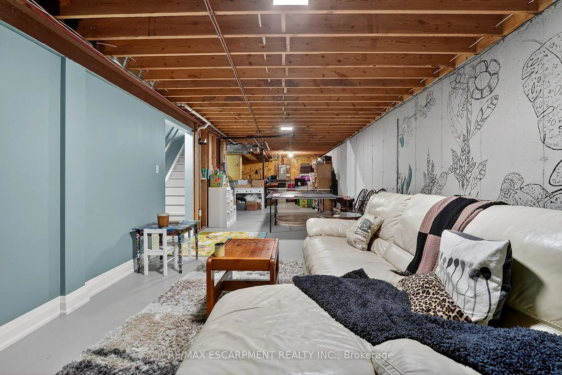 Photo 32 of 6 Conrad Place, Grimsby, Grimsby Beach — HOMEH