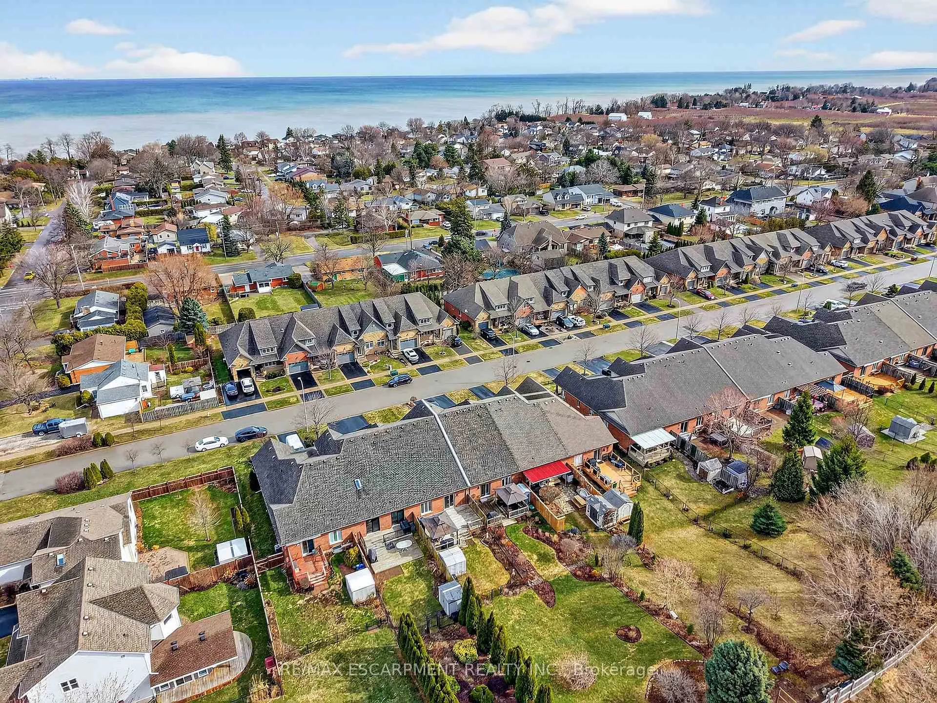 Photo 44 of 6 Conrad Place, Grimsby, Grimsby Beach — HOMEH