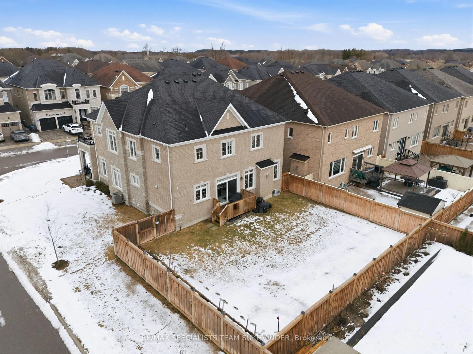 Photo 27 of 73 Arthur Griffin Crescent, Caledon, Caledon East — HOMEH