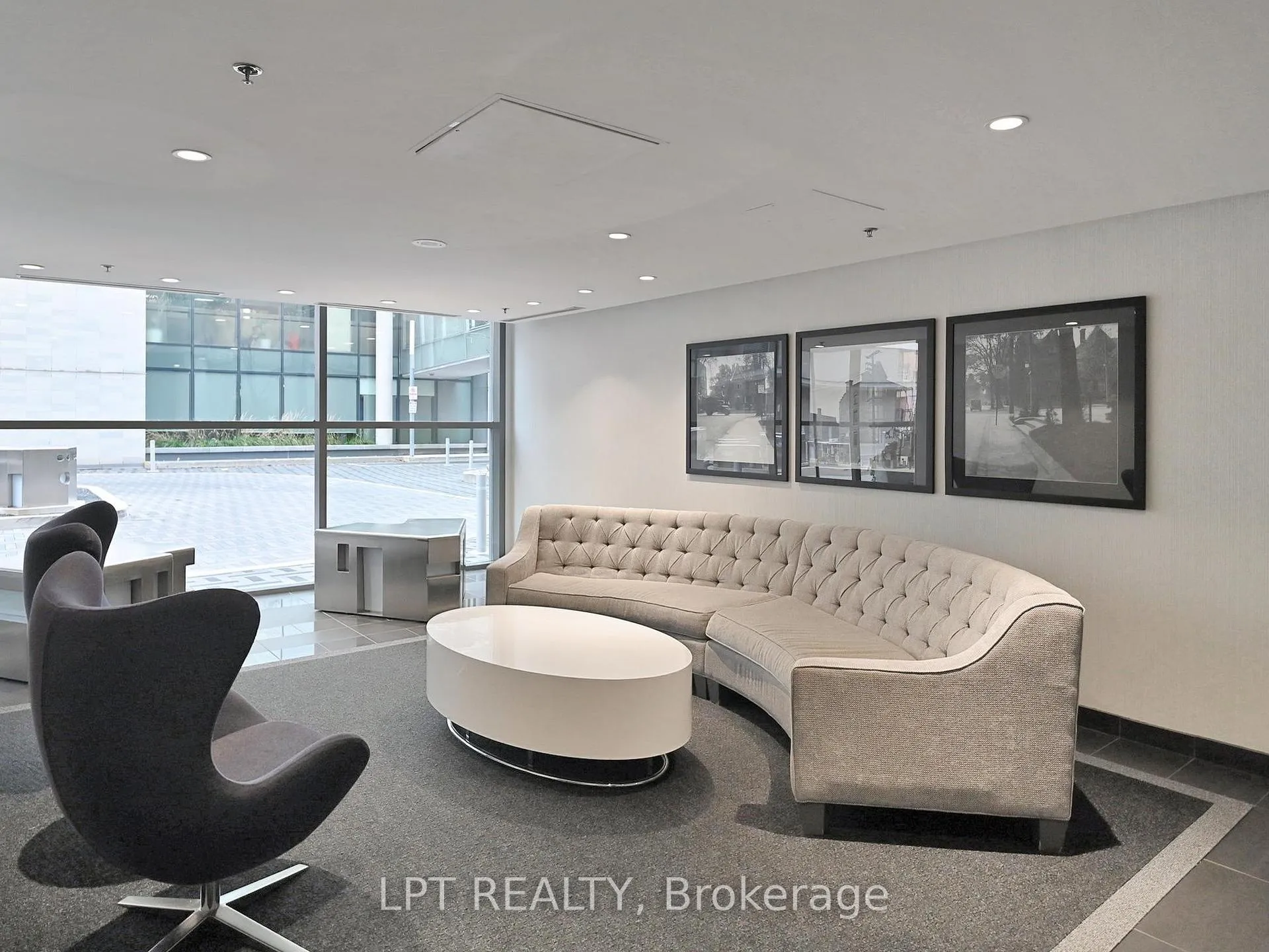 Photo 32 of Unit 403, 281 Mutual Street, Toronto, Church-Yonge Corridor — HOMEH