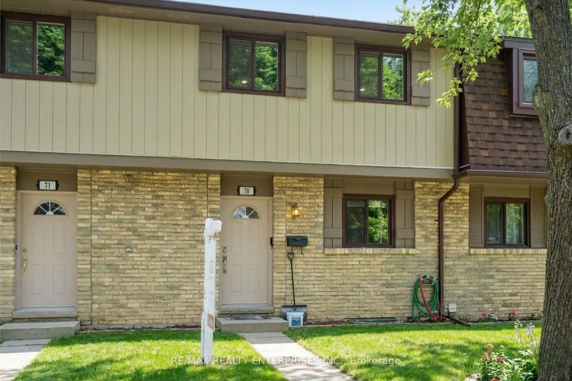 Photo 1 of Unit 70, 105 Hansen Road N, Brampton, Madoc — HOMEH