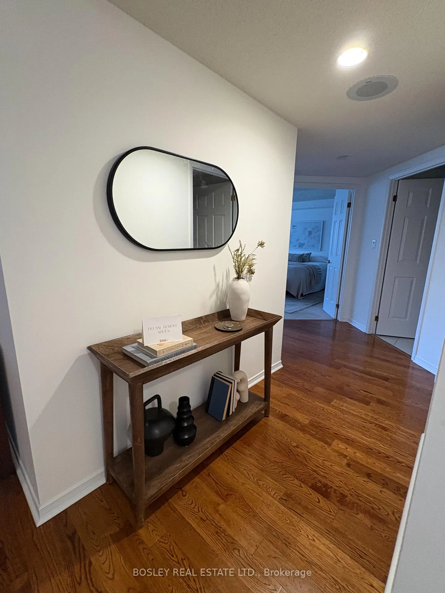 Photo 10 of Unit 405, 1818 Bayview Avenue, Toronto, Mount Pleasant East — HOMEH