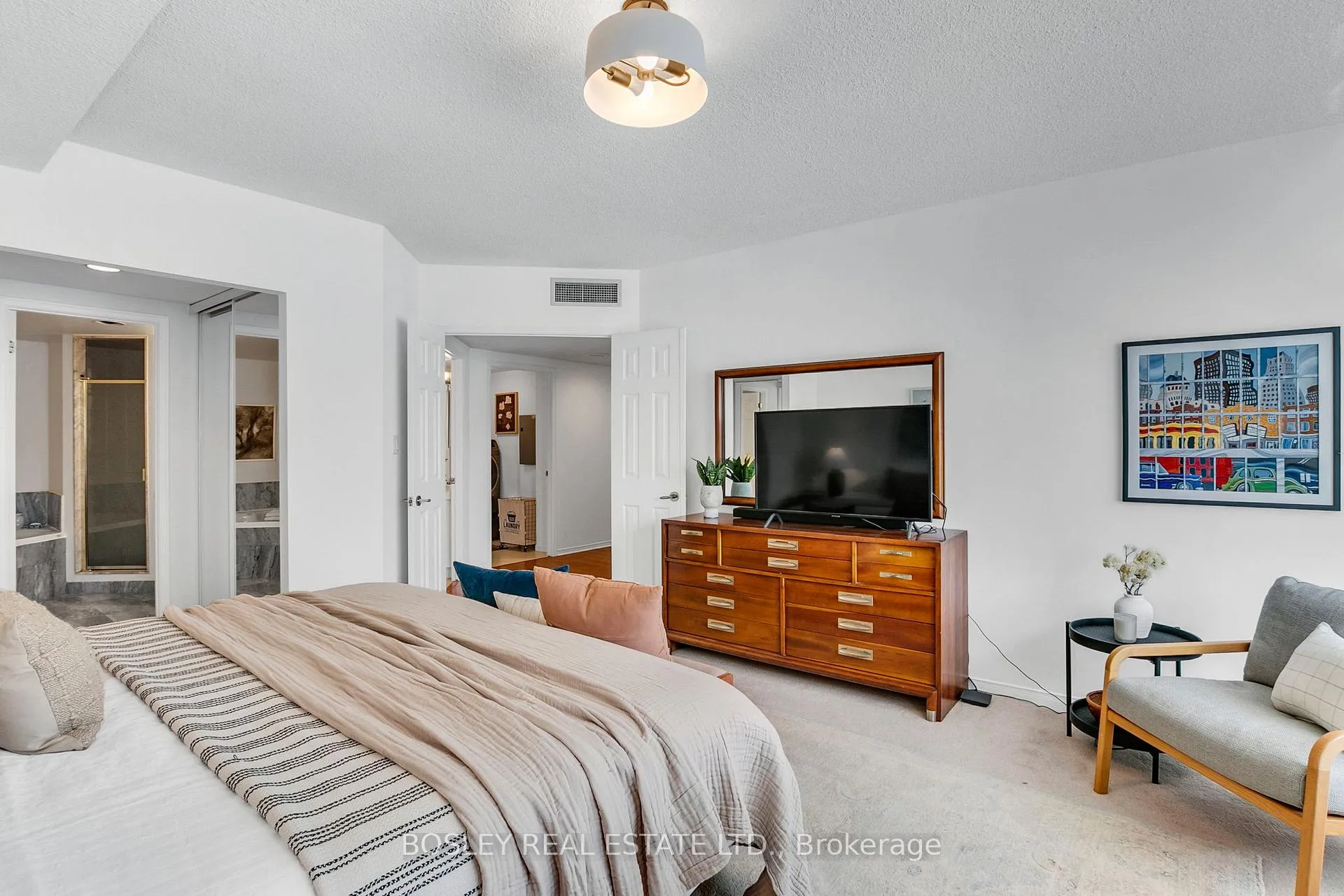 Photo 29 of Unit 405, 1818 Bayview Avenue, Toronto, Mount Pleasant East — HOMEH