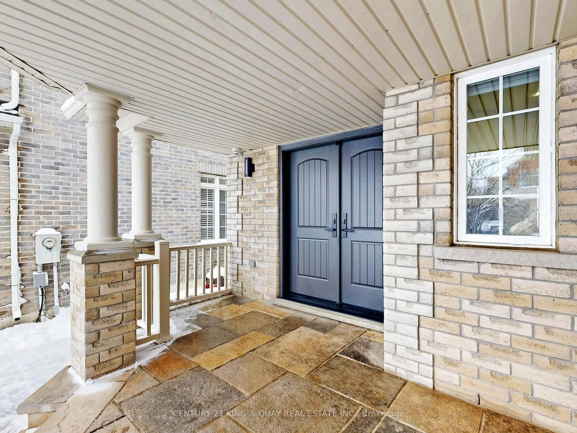 Photo 2 of 383 Wilfred Murison Avenue, Markham, Berczy — HOMEH