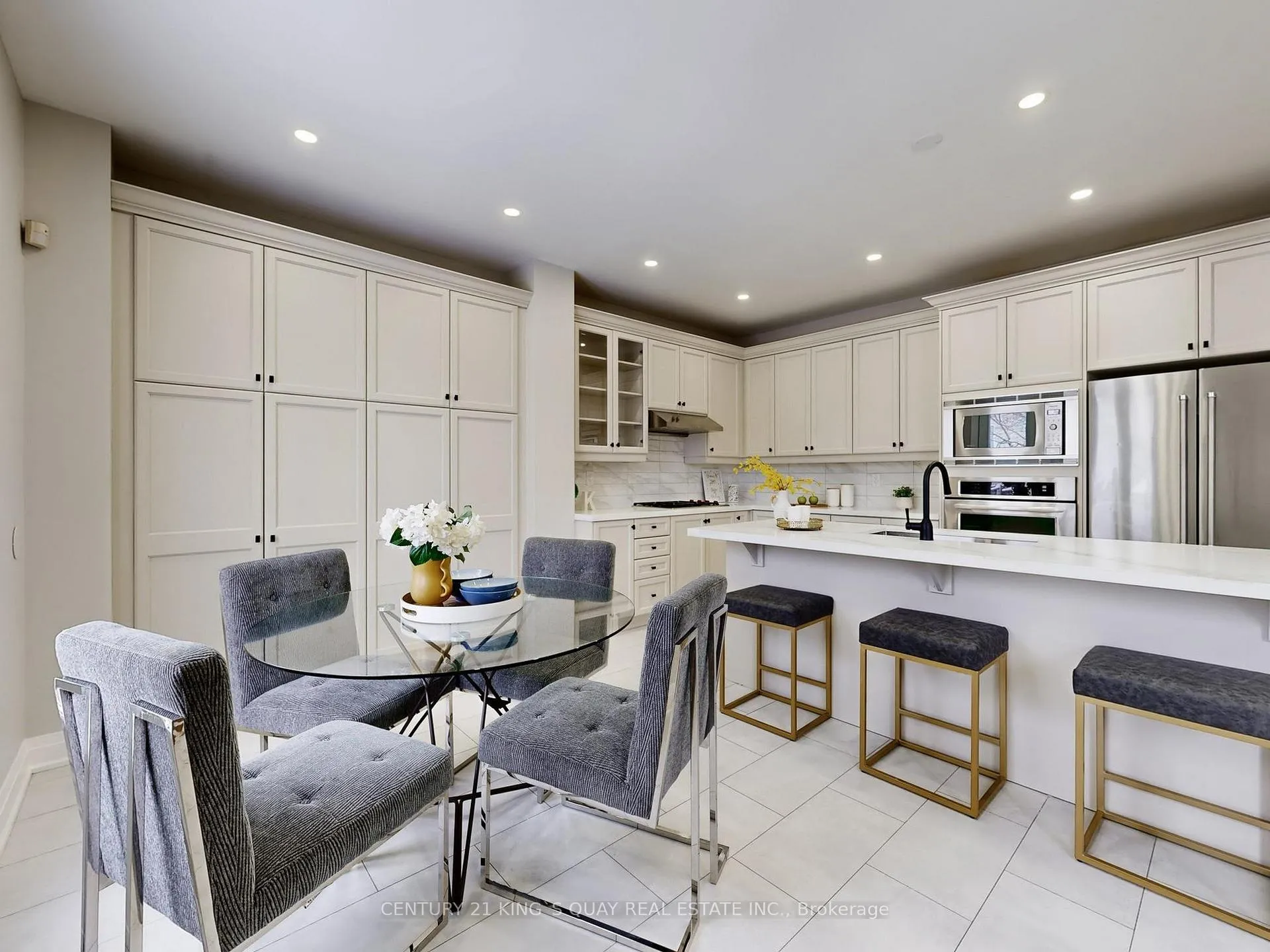 Photo 9 of 383 Wilfred Murison Avenue, Markham, Berczy — HOMEH