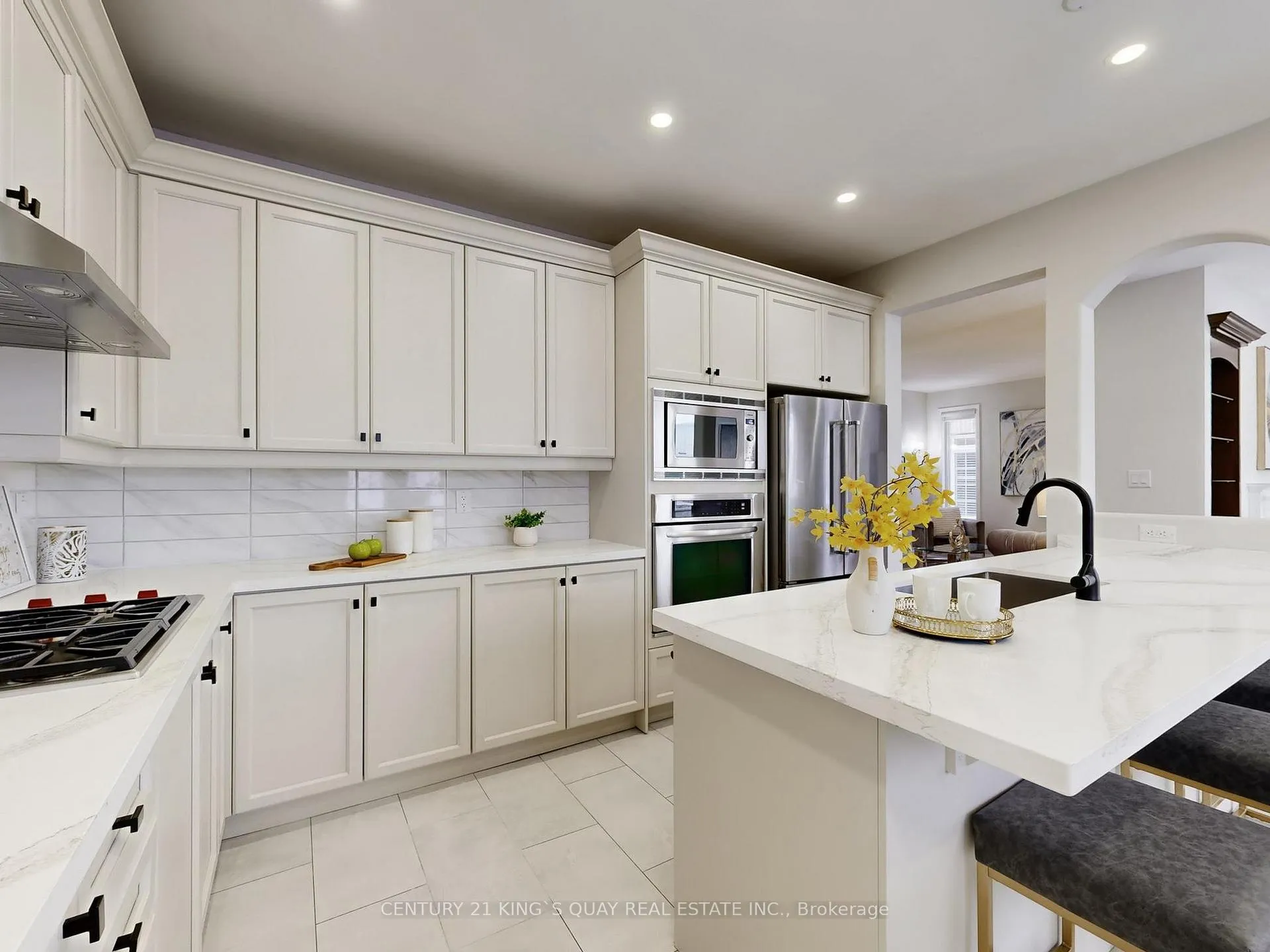 Photo 11 of 383 Wilfred Murison Avenue, Markham, Berczy — HOMEH