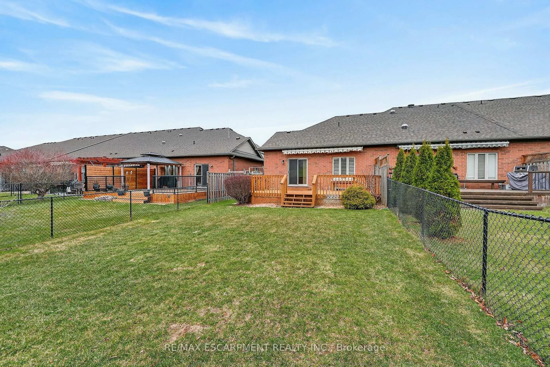 Photo 21 of 26 Conrad Place, Grimsby, Grimsby Beach — HOMEH