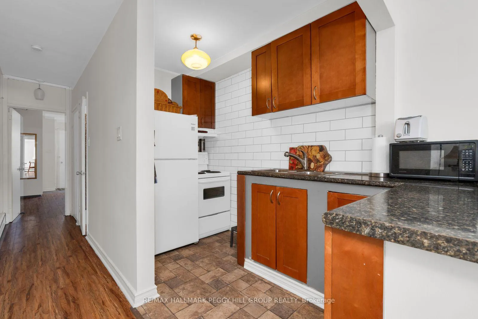 Photo 5 of 68 Beresford Avenue, Toronto, High Park-Swansea — HOMEH