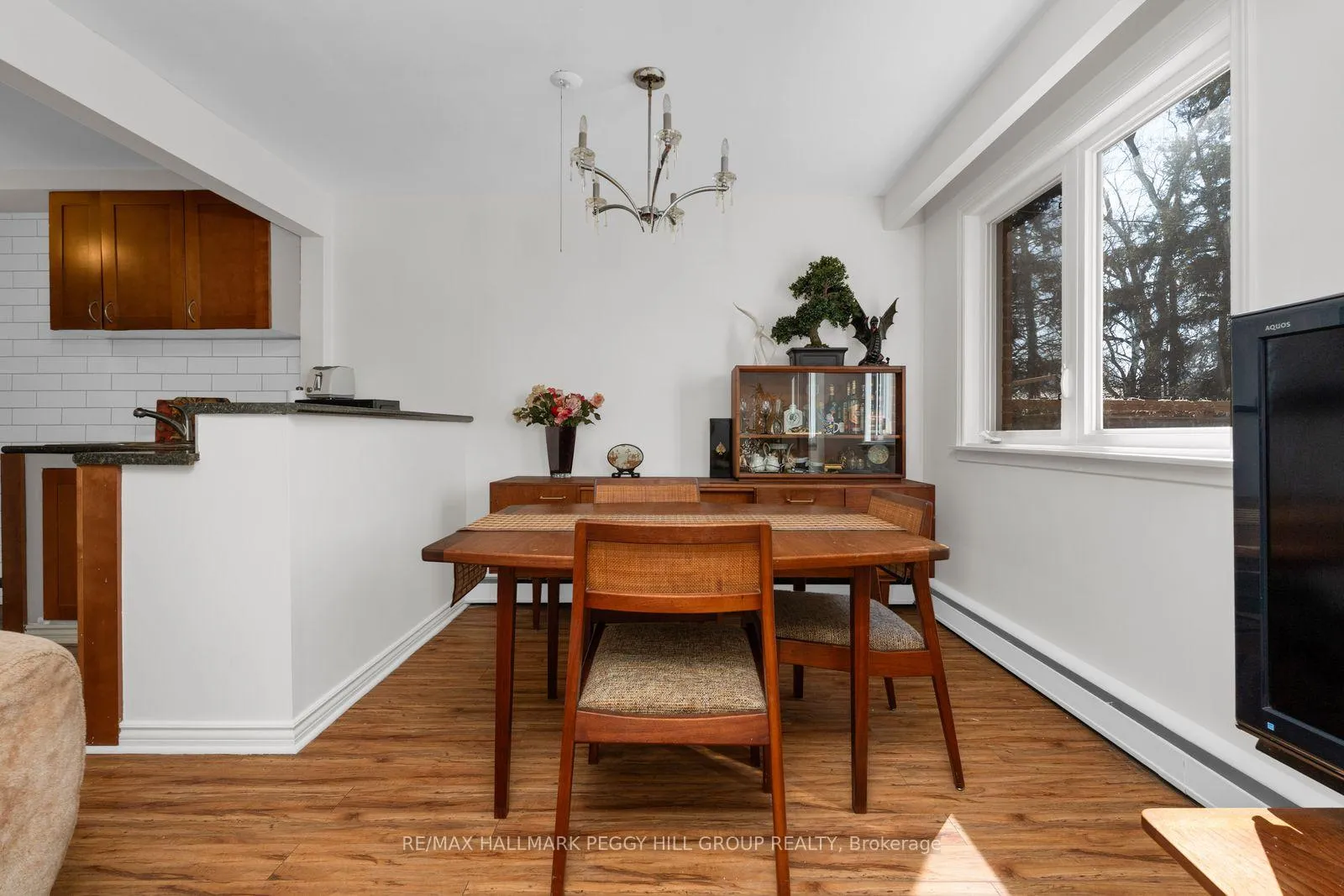 Photo 7 of 68 Beresford Avenue, Toronto, High Park-Swansea — HOMEH