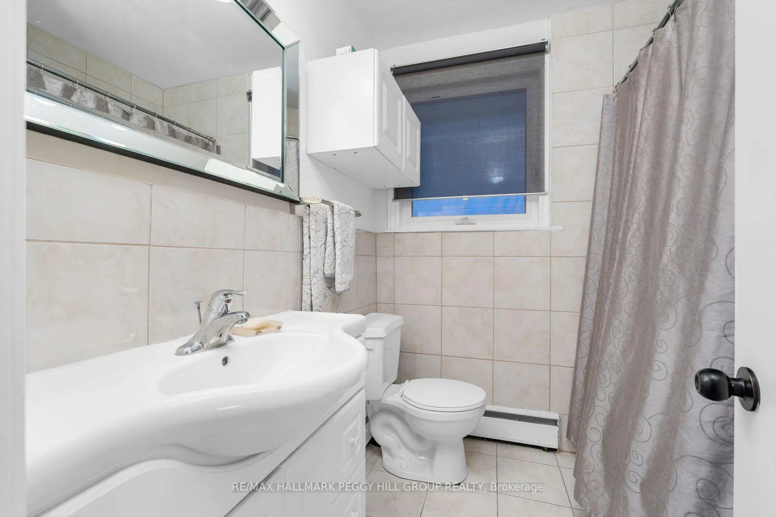 Photo 17 of 68 Beresford Avenue, Toronto, High Park-Swansea — HOMEH