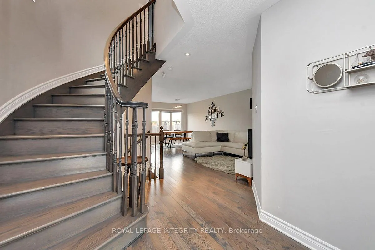 Photo 3 of 356 Axis Way, Ottawa, Mer Bleue/Bradley Estates/Anderson Park — HOMEH