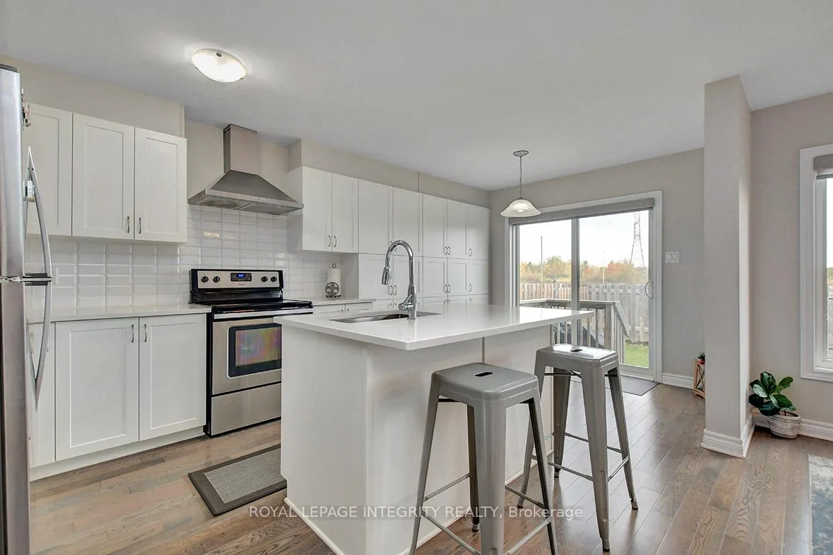 Photo 8 of 356 Axis Way, Ottawa, Mer Bleue/Bradley Estates/Anderson Park — HOMEH