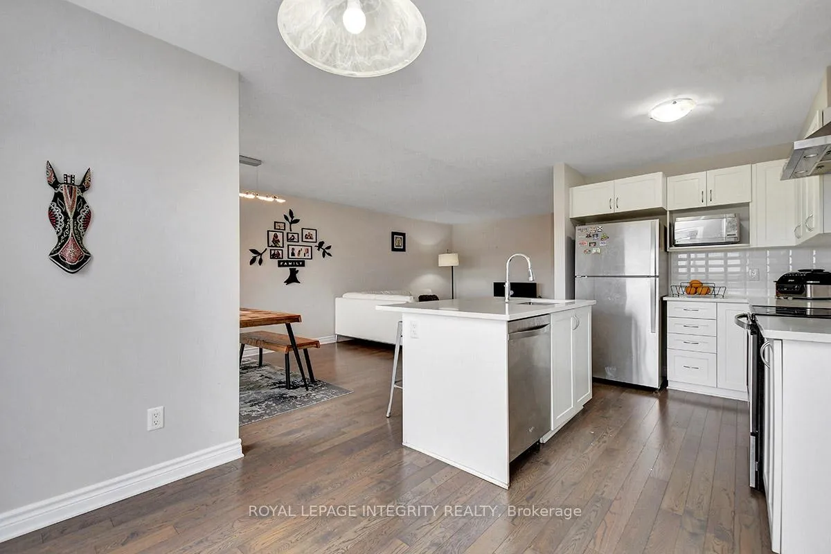 Photo 13 of 356 Axis Way, Ottawa, Mer Bleue/Bradley Estates/Anderson Park — HOMEH