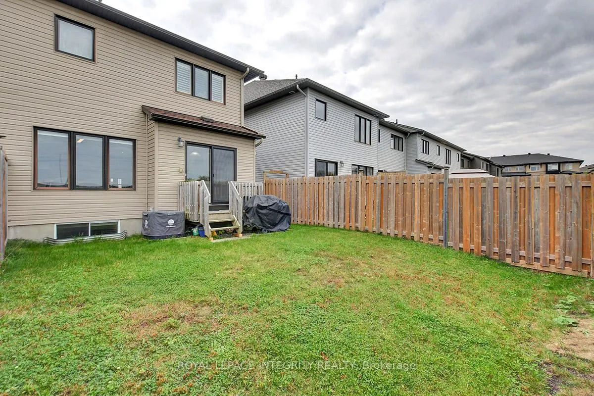 Photo 34 of 356 Axis Way, Ottawa, Mer Bleue/Bradley Estates/Anderson Park — HOMEH