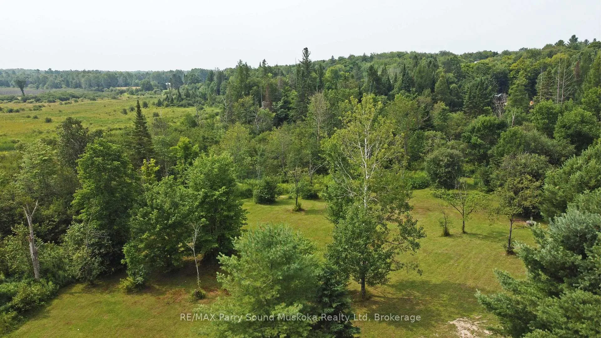 Photo 8 of 811 Centre Road, McKellar — HOMEH