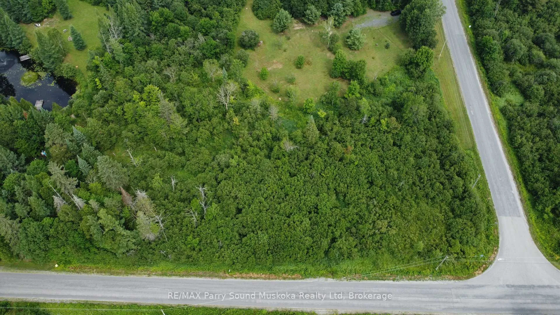 Photo 16 of 811 Centre Road, McKellar — HOMEH