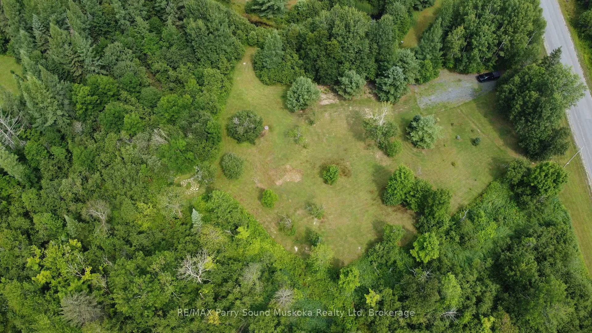 Photo 17 of 811 Centre Road, McKellar — HOMEH