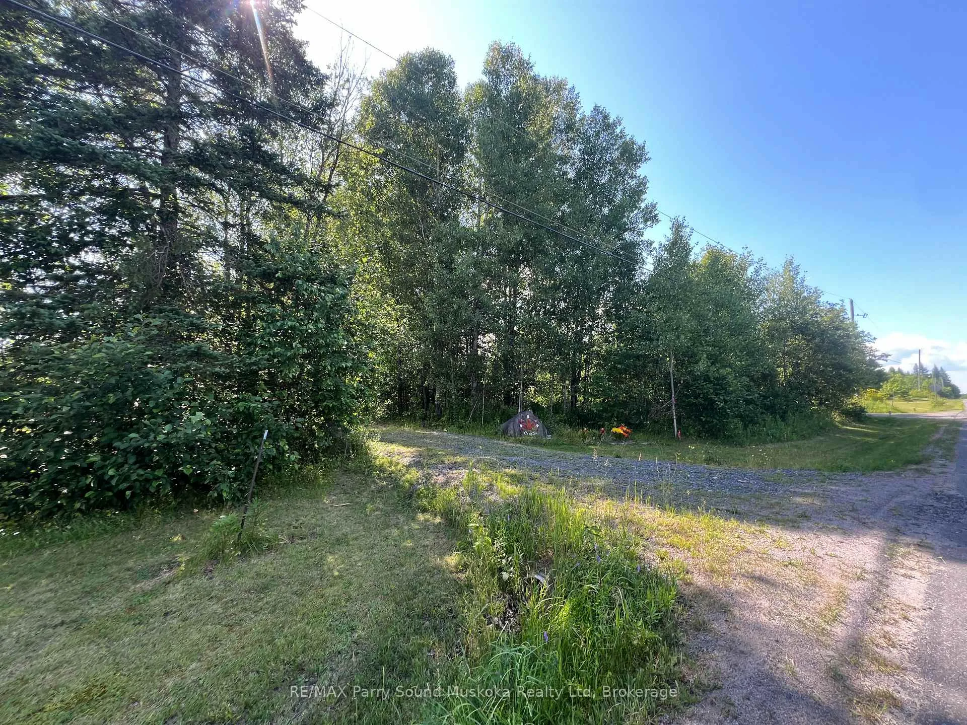 Photo 20 of 811 Centre Road, McKellar — HOMEH
