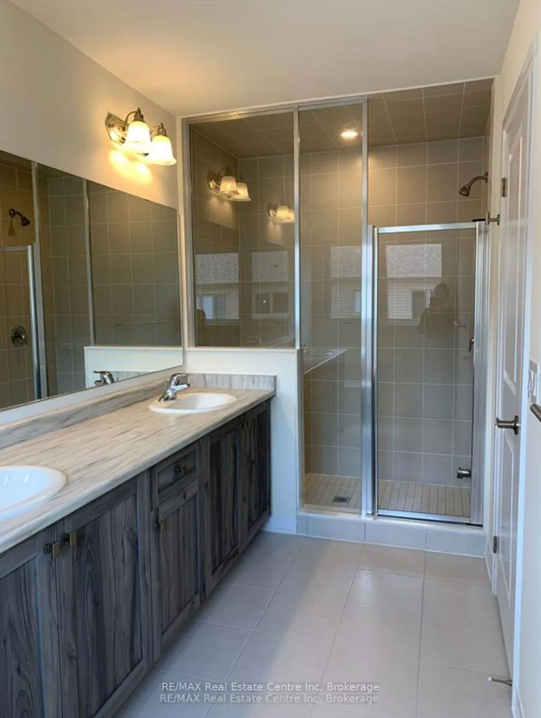 Photo 12 of 426 Adelaide Street, Wellington North, Arthur — HOMEH
