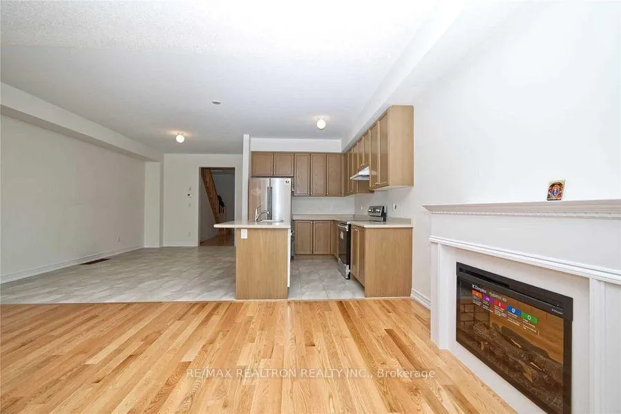 Photo 7 of 2465 Hibiscus Drive, Pickering, Rural Pickering — HOMEH