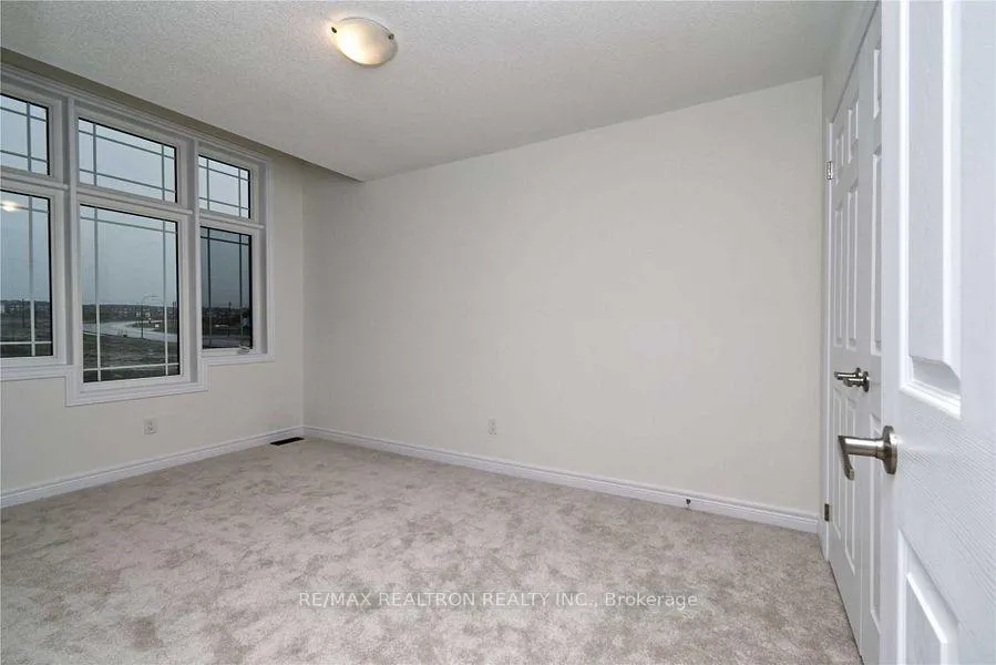 Photo 16 of 2465 Hibiscus Drive, Pickering, Rural Pickering — HOMEH