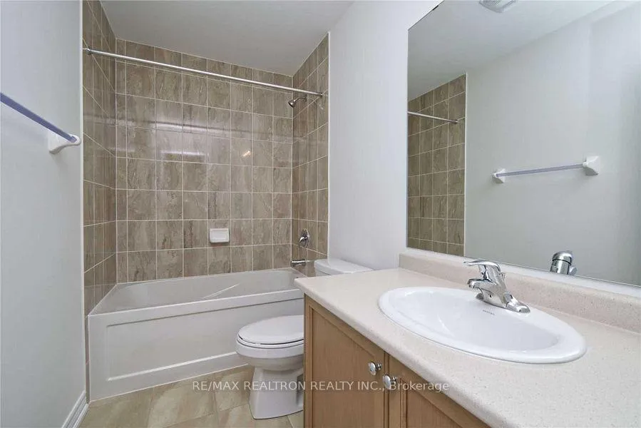 Photo 17 of 2465 Hibiscus Drive, Pickering, Rural Pickering — HOMEH