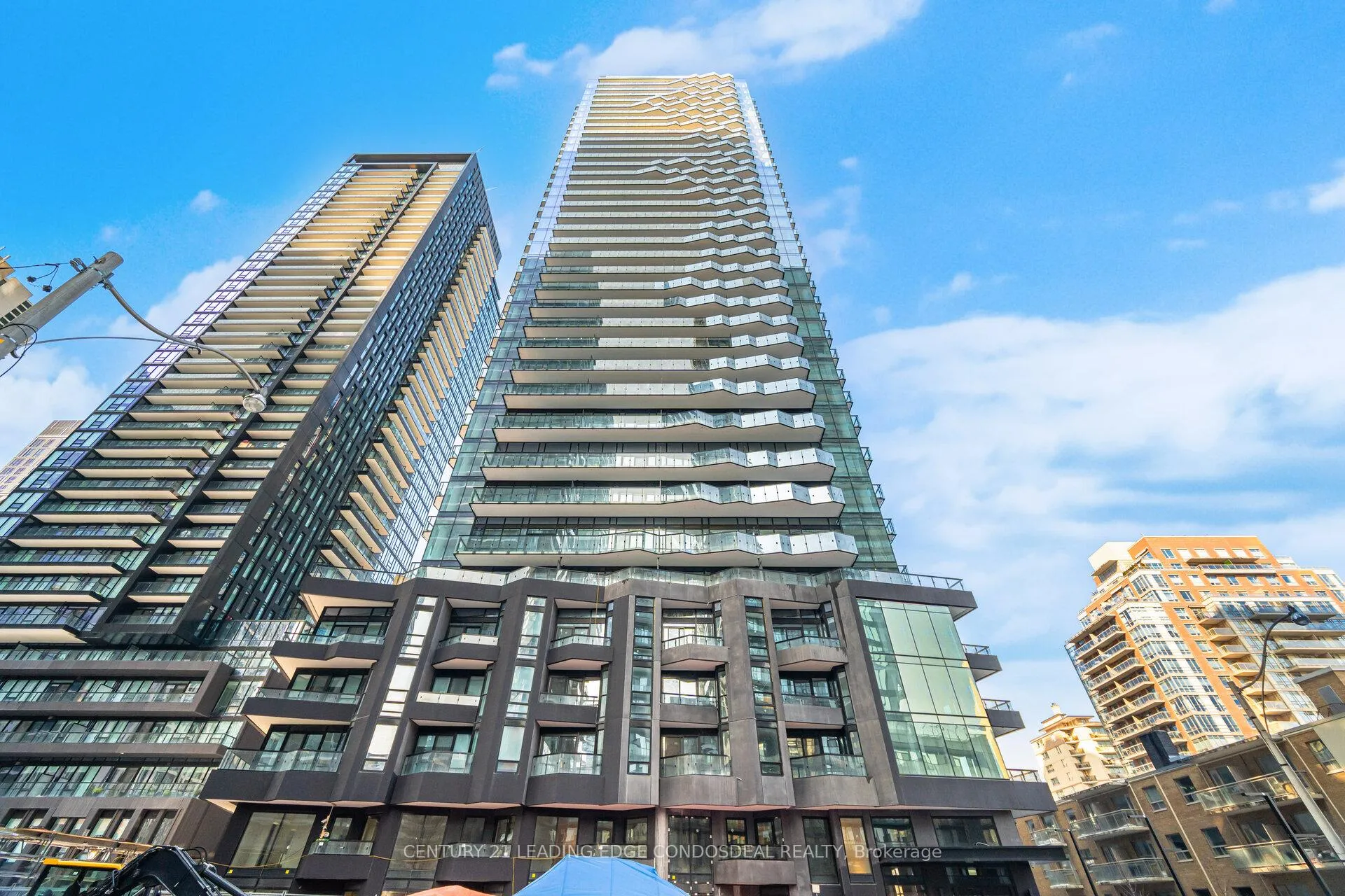 Photo 1 of Unit 2411, 110 Broadway Avenue, Toronto, Mount Pleasant West — HOMEH