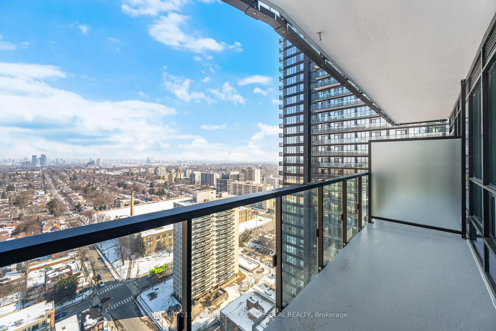 Photo 36 of Unit 2411, 110 Broadway Avenue, Toronto, Mount Pleasant West — HOMEH