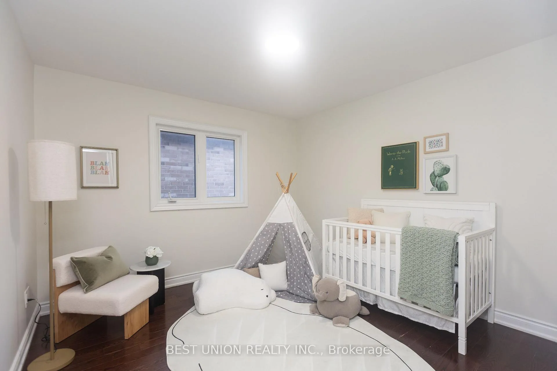 Photo 19 of 31 Bernbridge Road E, Markham, Cedar Grove — HOMEH
