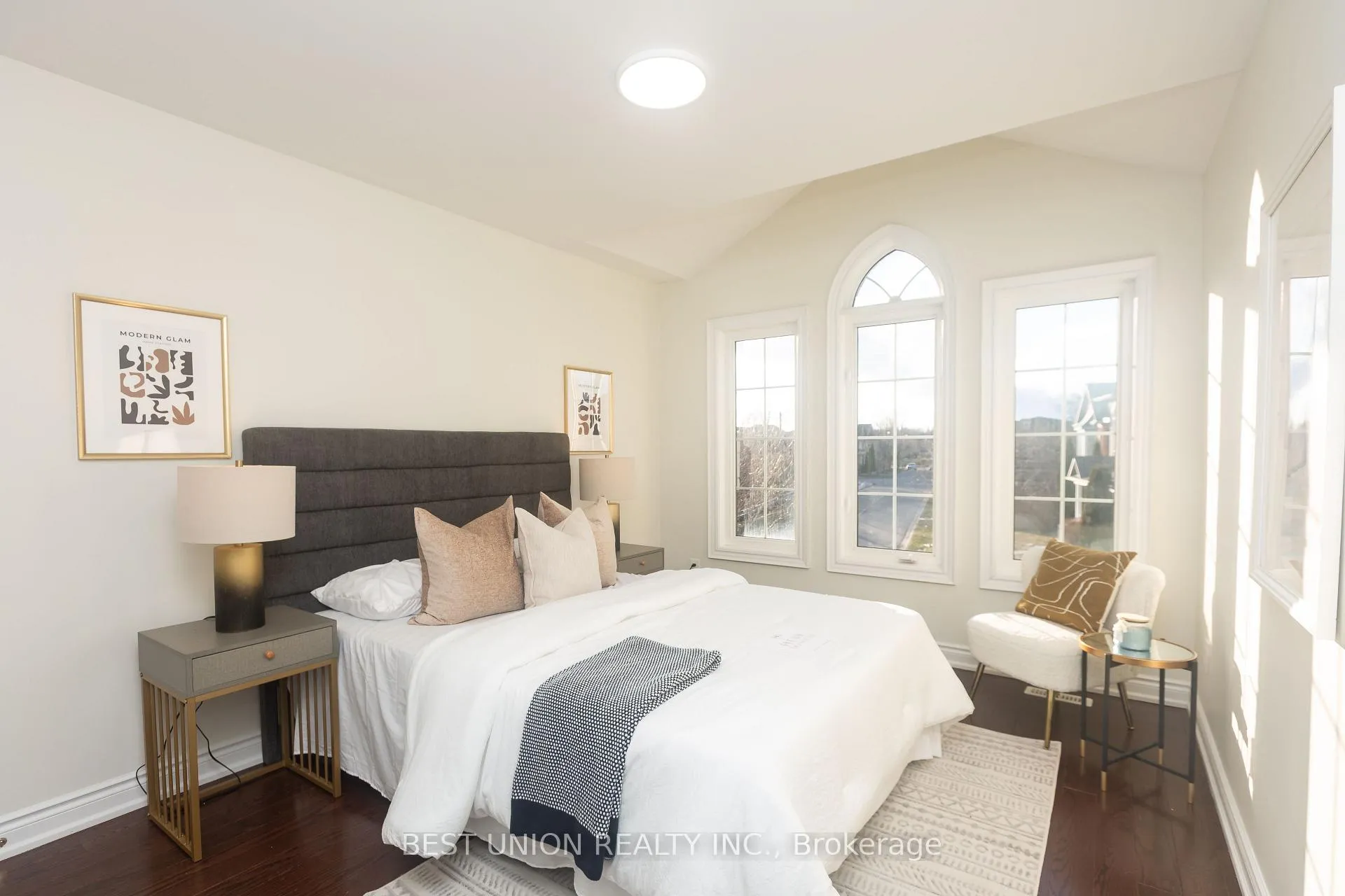 Photo 26 of 31 Bernbridge Road E, Markham, Cedar Grove — HOMEH