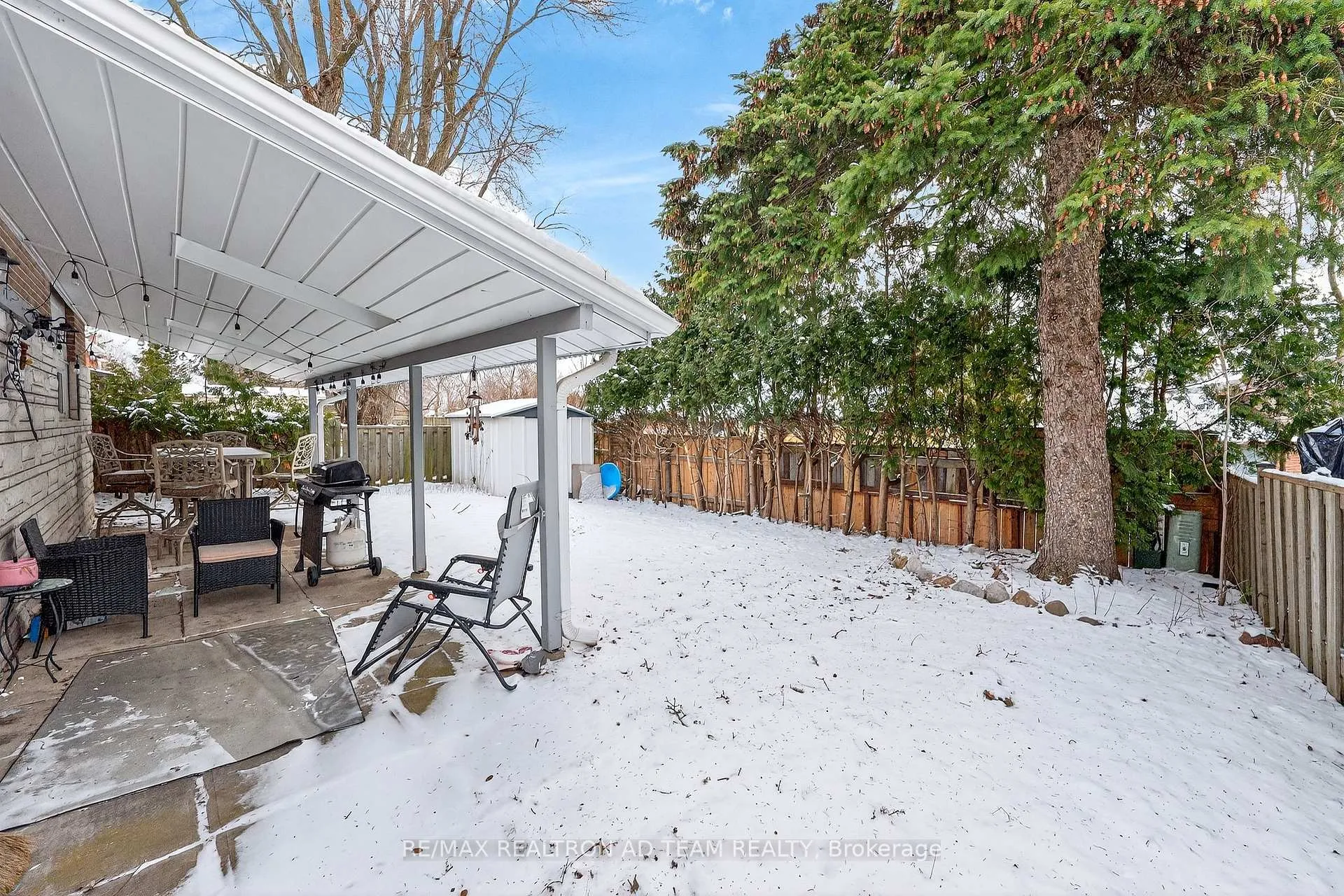 Photo 25 of 384 Elizabeth Street, Oshawa, McLaughlin — HOMEH
