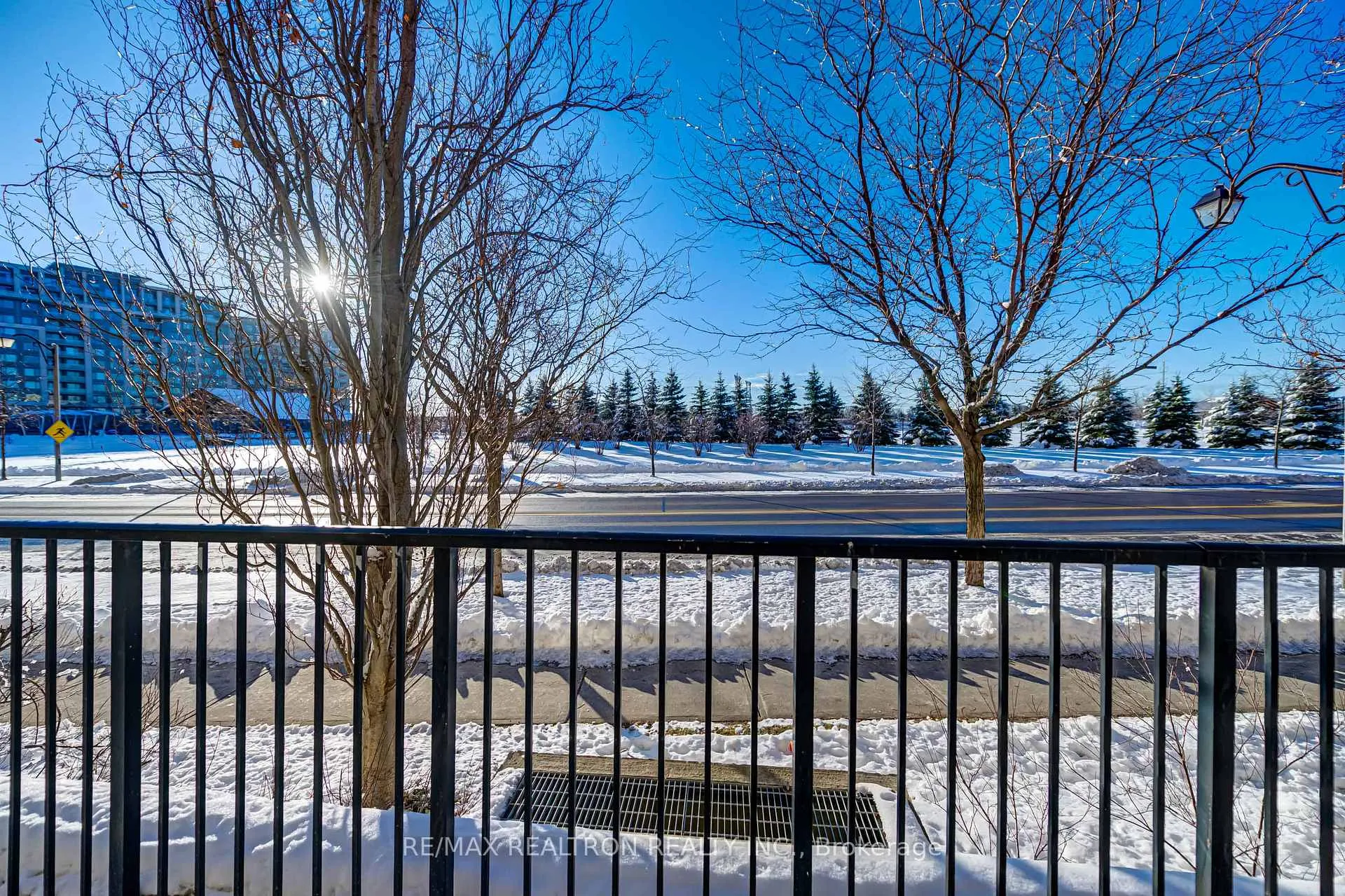 Photo 30 of Unit 109, 37 Galleria Parkway, Markham, Commerce Valley — HOMEH