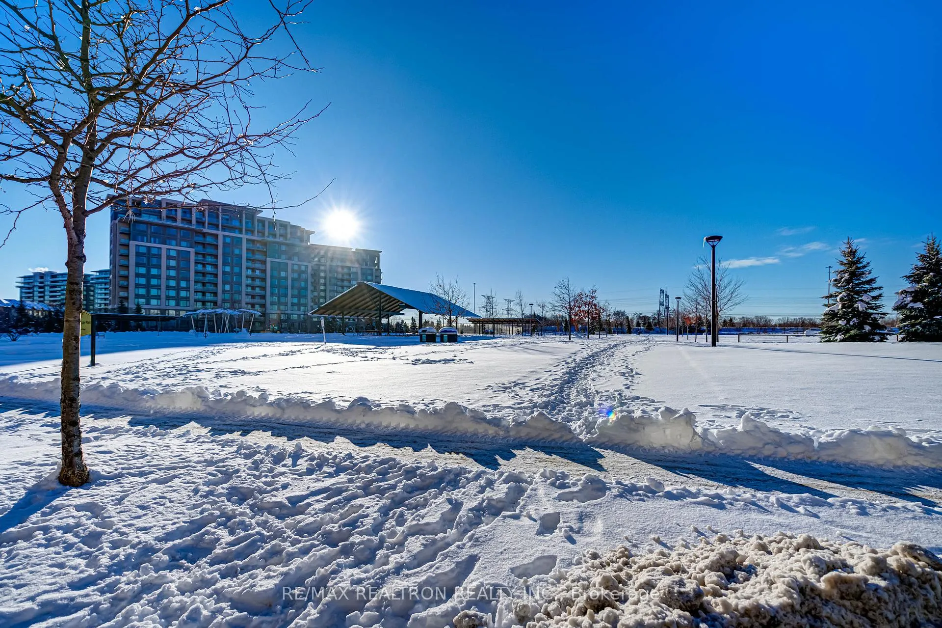 Photo 33 of Unit 109, 37 Galleria Parkway, Markham, Commerce Valley — HOMEH