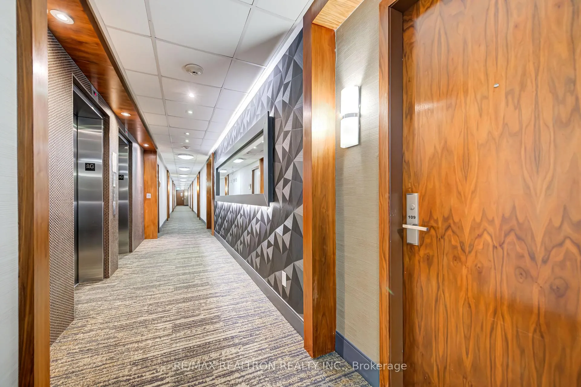 Photo 34 of Unit 109, 37 Galleria Parkway, Markham, Commerce Valley — HOMEH