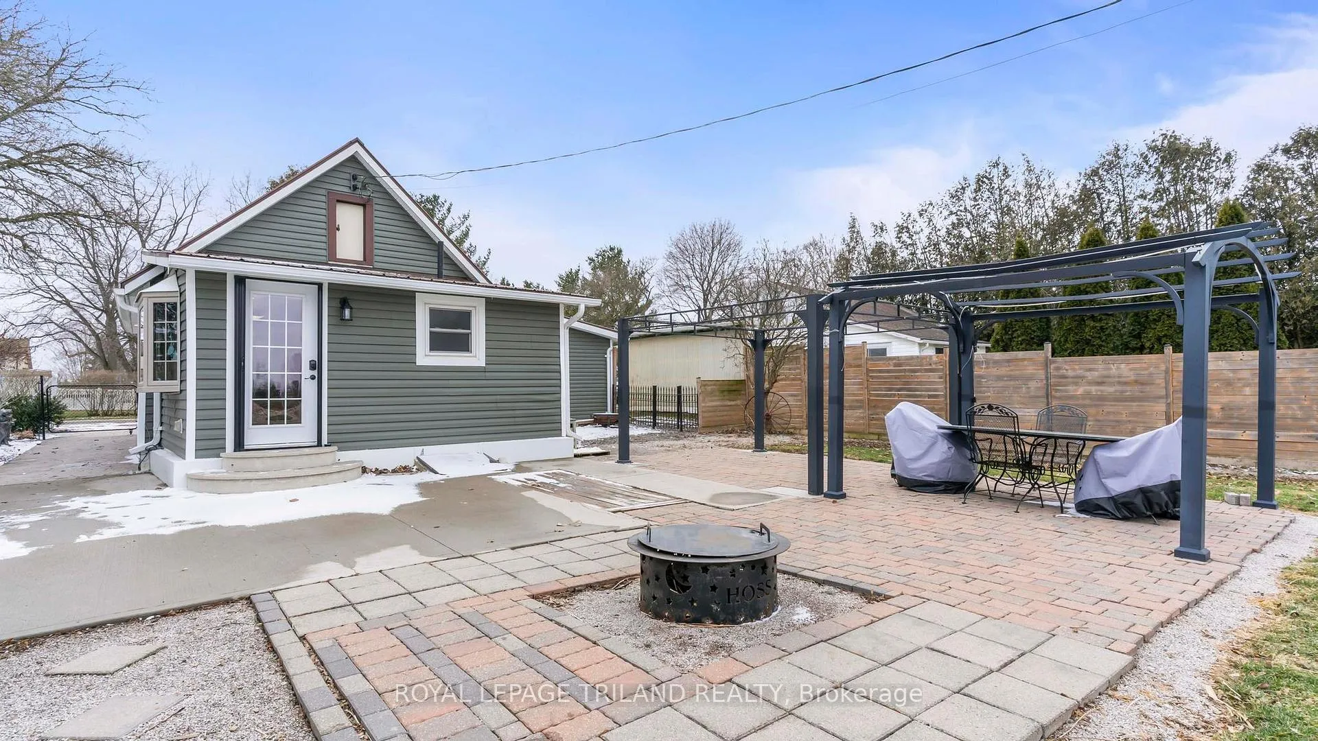 Photo 5 of 47826 Blanche Street, Malahide, Rural Malahide — HOMEH