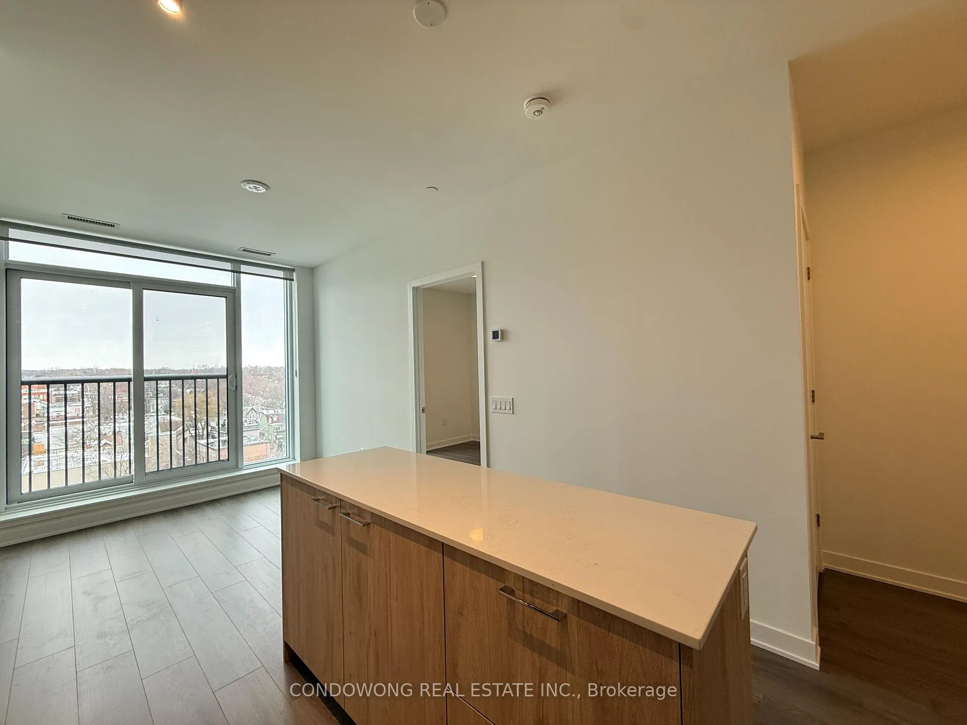 Photo 3 of Unit 819, 30 Dreamers Way, Toronto, Regent Park — HOMEH