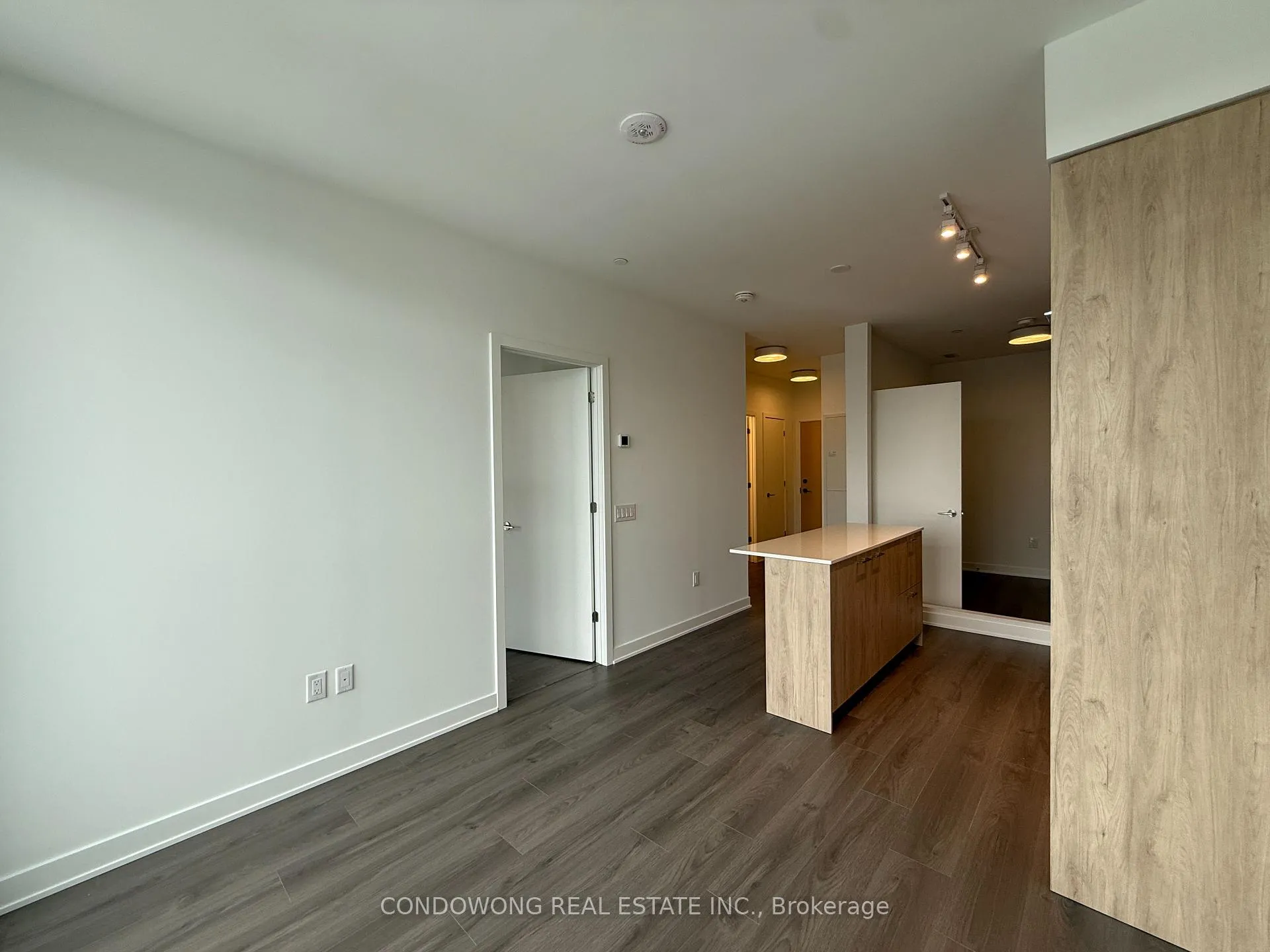 Photo 7 of Unit 819, 30 Dreamers Way, Toronto, Regent Park — HOMEH
