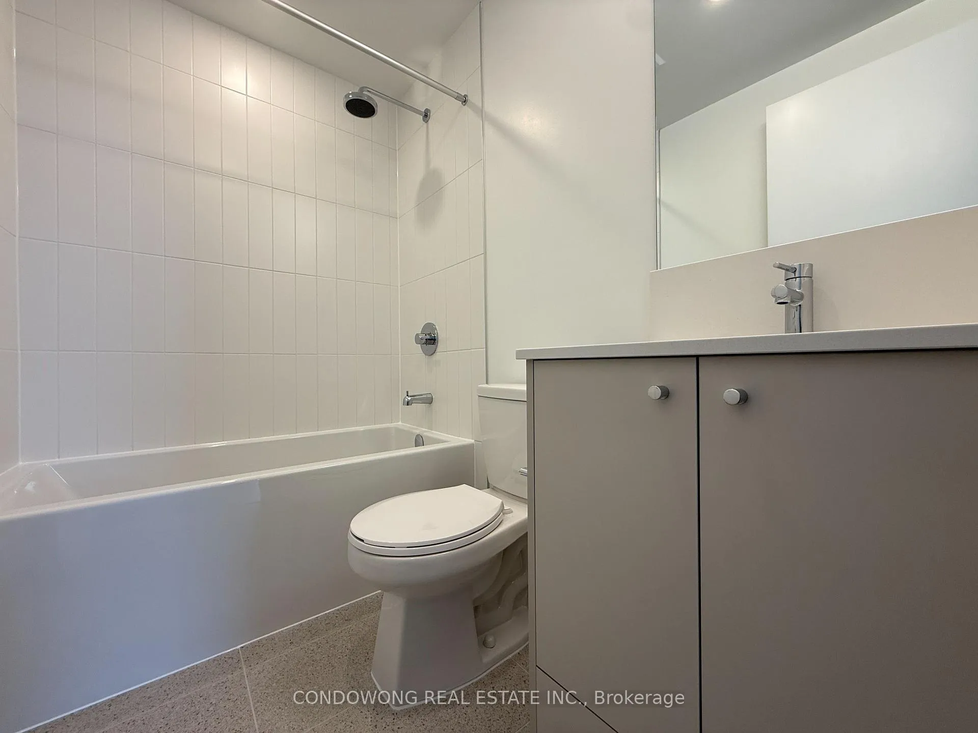 Photo 11 of Unit 819, 30 Dreamers Way, Toronto, Regent Park — HOMEH